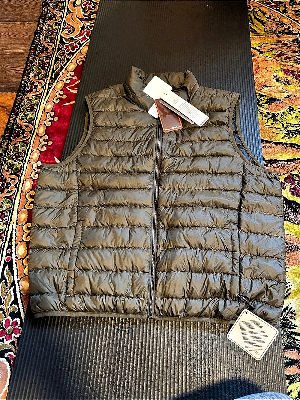 Hawke & Co. Sport Packable Puffer Vest. Gray XL